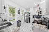 214 W 17Th St - Photo 5