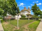 564 Passaic Ave - Photo 3