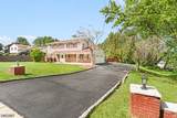 24 Fleetwood Dr - Photo 2