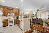 151 Victoria Dr - Photo 3