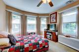 114 Oxford Ave - Photo 12