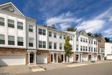 908 Parkview Ln - Photo 1