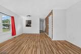 233 Spruce Ct - Photo 7