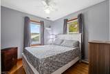 18 W Grochowiak St - Photo 16