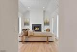 2042 W Broad St - Photo 26