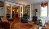 51 Perry St - Photo 3