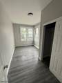 146 Leslie St - Photo 10