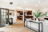 121 Christopher St - Photo 20
