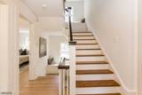 121 Christopher St - Photo 24
