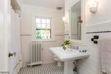 121 Christopher St - Photo 32
