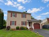527 Valentine St - Photo 1