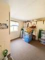 7 Post - Photo 13