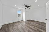 704 W Lake Ave - Photo 12