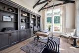 4 Saratoga Way - Photo 2