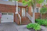 28 Berkeley Sq - Photo 1