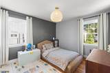 241 Hawthorne St - Photo 10