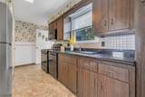1875 Berkshire Dr - Photo 10