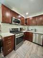 23 Hanover Sq - Photo 3