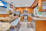 16 Park Pl - Photo 3