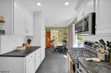 24 Eisenhower Dr - Photo 17