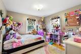 551 Melrose Ave - Photo 10