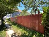 425 Dewitt Ave - Photo 16