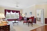811 Holly Ln - Photo 5