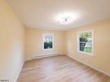 220 Manchester Ln - Photo 19