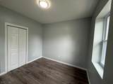 190 E Lindsley - Photo 10