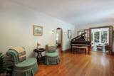 646 Forest Ave - Photo 3