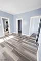 204 Demott Ave - Photo 2