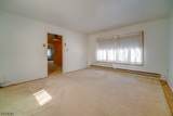 1074 Garry Ter - Photo 14