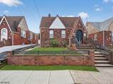 2096 Lentz Ave - Photo 2
