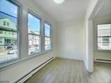 186 Isabella Ave - Photo 2