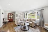28 Raynor Rd - Photo 4