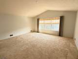 82 Hancock Dr - Photo 15