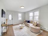 7 Adams Ave - Photo 2