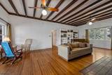 27 Middle Road - Photo 11