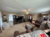 33 Woodsedge Ave - Photo 8
