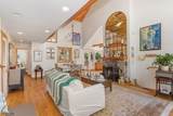 1046 Lakeside Dr E - Photo 18