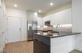 558 Market St - Photo 4