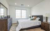 558 Market St - Photo 8