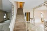 2100 Orchard Ter - Photo 4