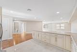 658 Market St - Photo 17