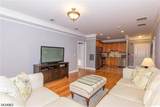 411 Chestnut St - Photo 9