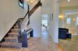 49 Bond St - Photo 2
