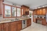 544 W 8Th St - Photo 10