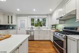 61 Burnett Ter - Photo 9