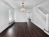 366 Thomas St - Photo 5