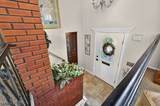 17 Lynn Ct - Photo 3